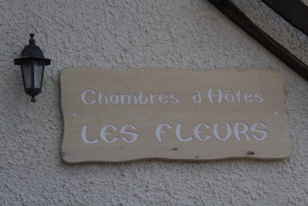 Chambres D'Hotes Les Fleurs Pila  Exterior photo