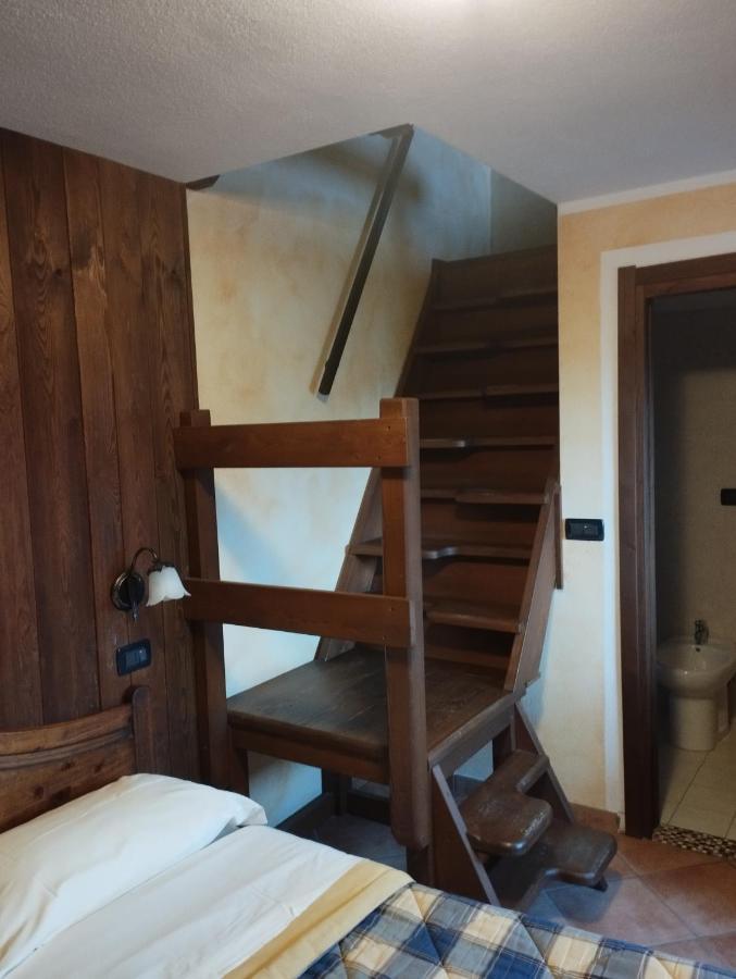 Chambres D'Hotes Les Fleurs Pila  Exterior photo